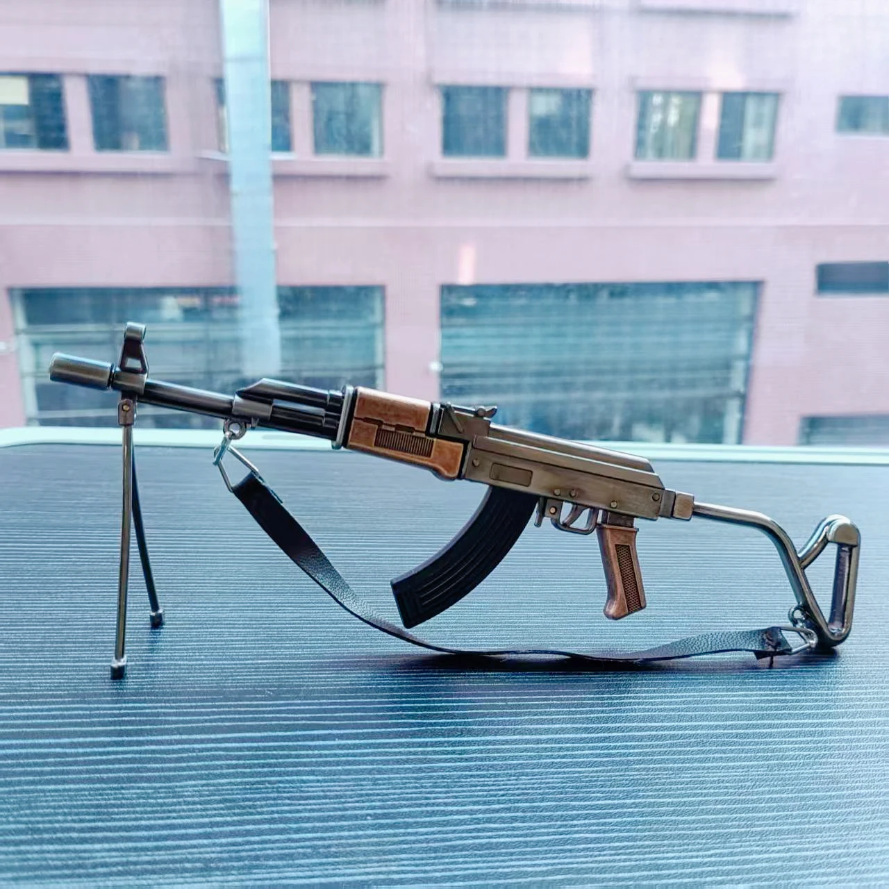 20 ซม.ปืนไรเฟิลรุ่นมินิปืนรุ่น PUBG Jedi ปืนของเล่น Fidget ของเล่นเดสก์ท็อปเครื่องประดับสําหรับเด็กผู้ใหญ่ของขวัญวันเกิด