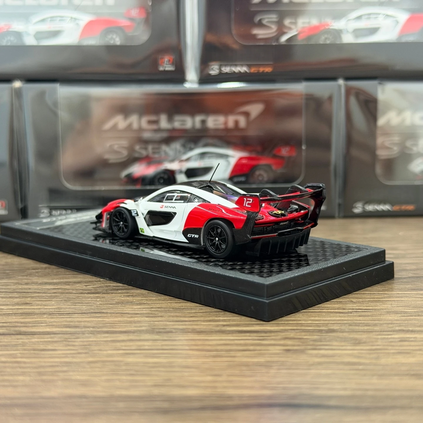 lcd-1-64-セナ-gtr-ダイキャストモデルカー-2025年コレクションギフト