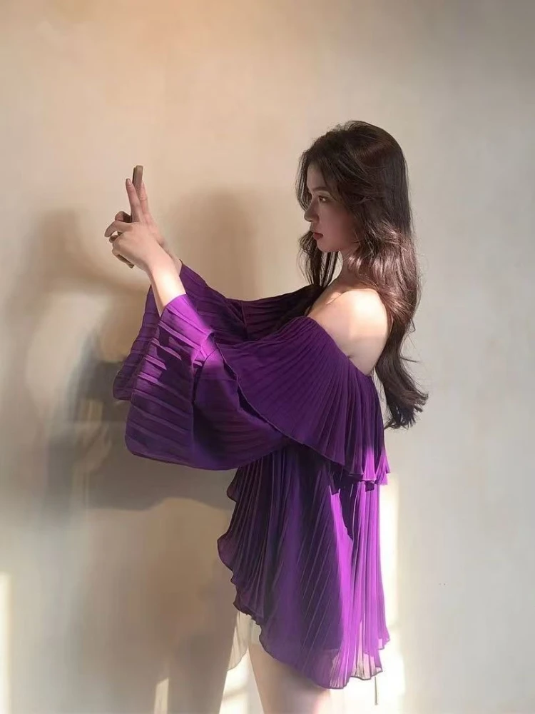 

2026 Summer New Women's Youthful Sweet and Sexy Chiffon One Shoulder Top with Sexy and Versatile Chiffon Shirt