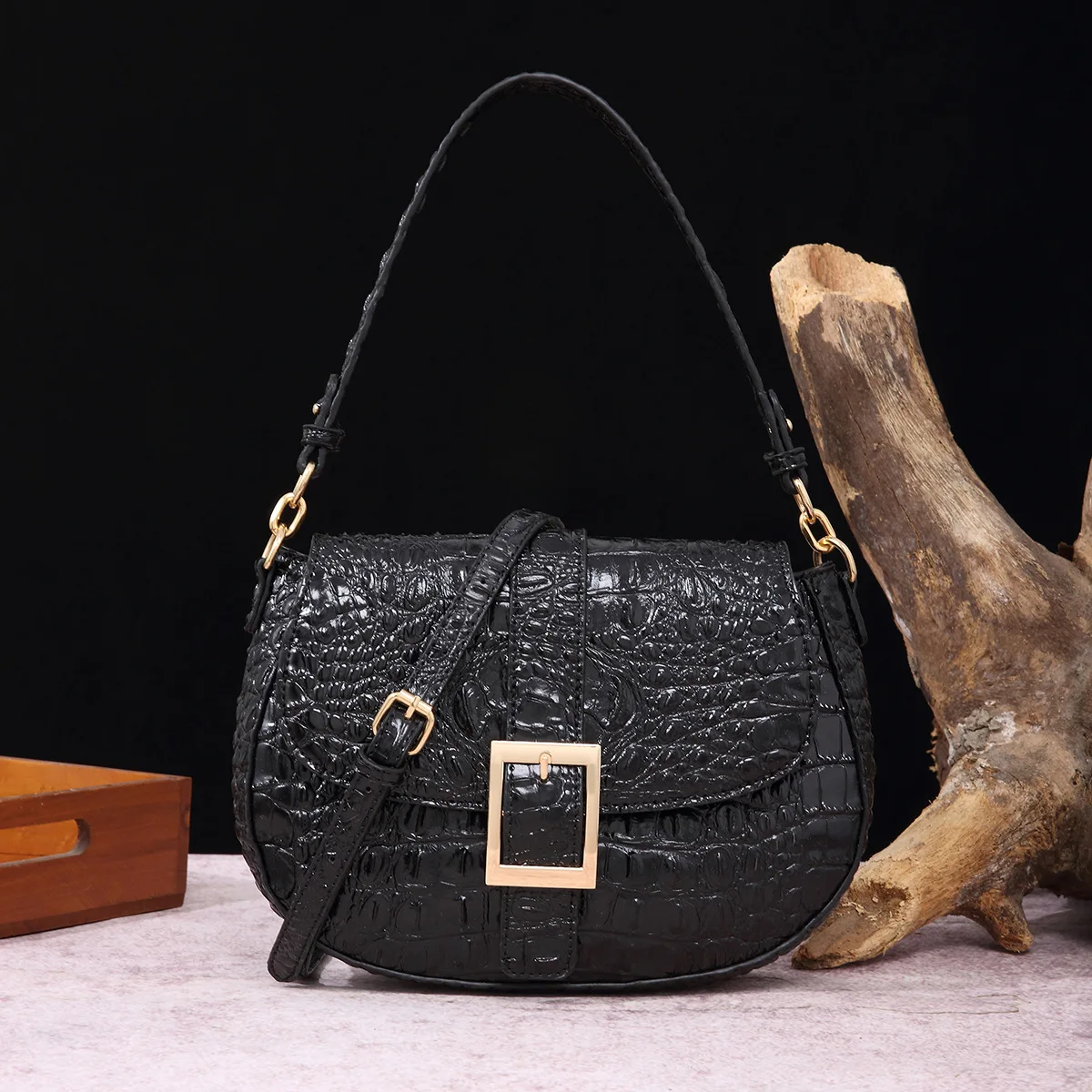 Luxury Fashion Genuine Leather Women\'s Handbags 2024 New in Crocodile Pattern Shoulder Messenger Bag Small Portable Saddle Bags