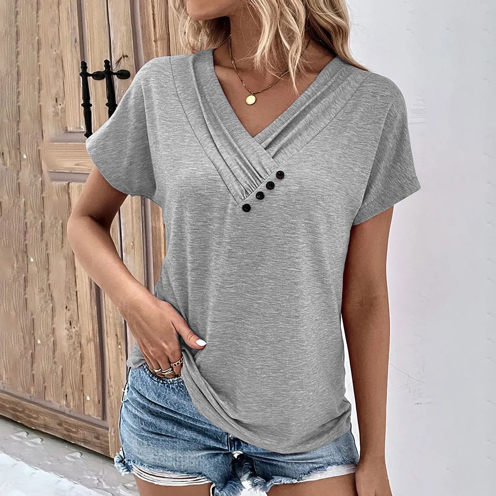 Women's T shirts Solid Color For Women V-Neck Short Sleeve Comfy Womens Tops Oversized Tshirts