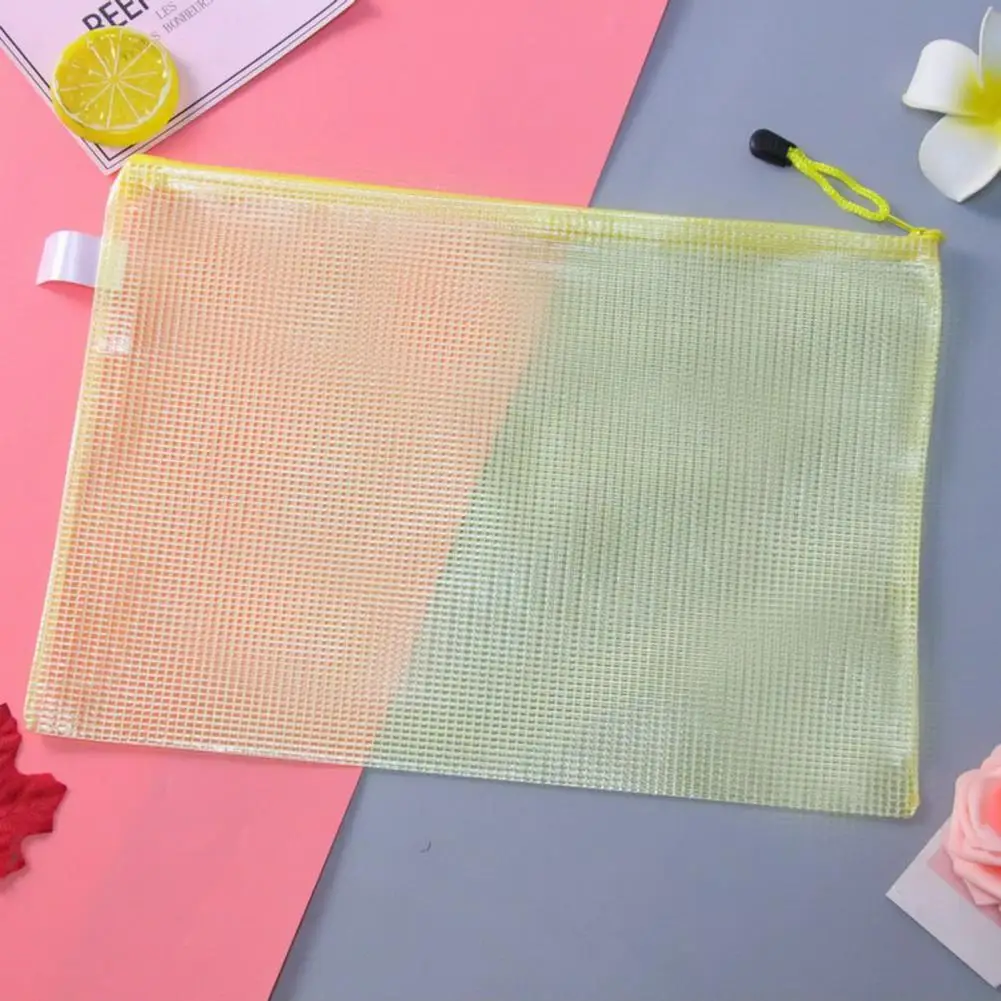 2Pcs Zipper opening and closing, easy to open; equipped with a portable lanyard, easy to carry