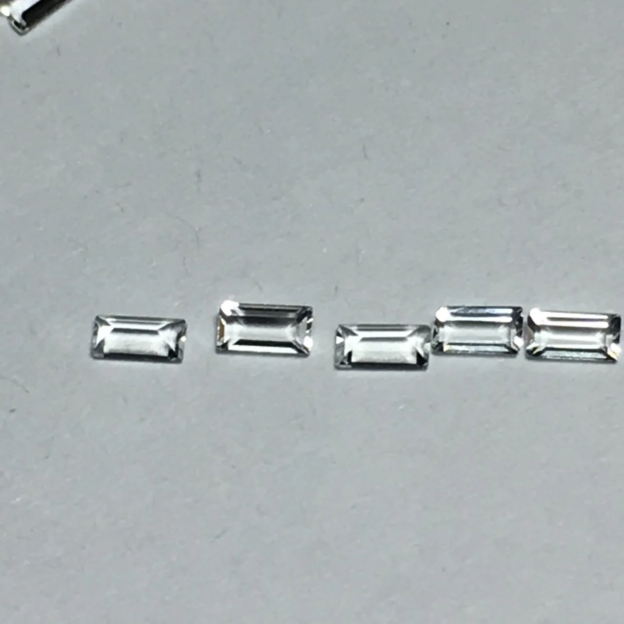 Factory Wholesale 100% Real Natural Emerald Shape Rectangle White Topaz Gemstone Loose Gems Diy Material for Jewelry
