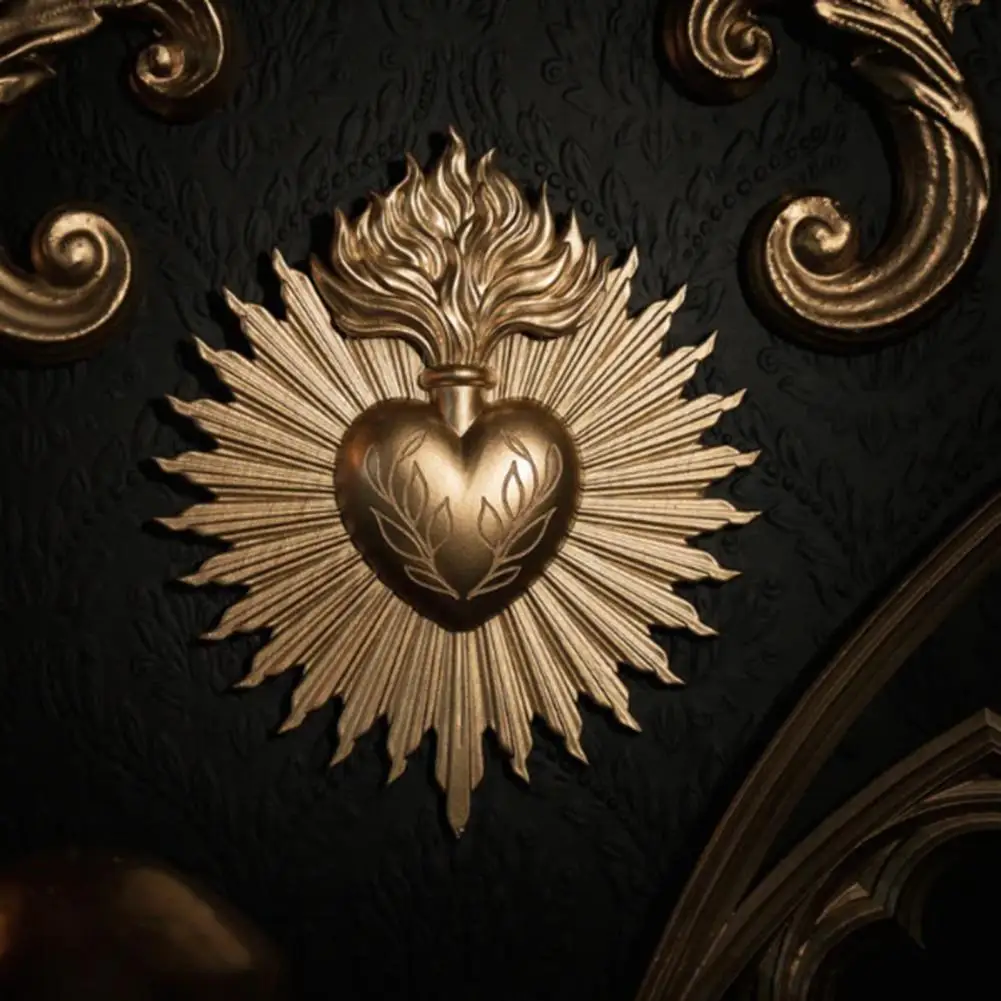 Sacred Heart Gothic Wall Plaque Home Decoration Prayer Stand Immaculate Heart of Mary Add Love Metal Plaque Holiday Wall Art