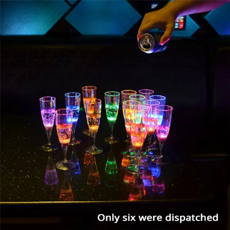 

Светящаяся барная чашка KTV Светящийся коктейльный бокал 6 шт. Светящиеся чашки Пищевой пластиковый бокал для вина Светодиодные стекла Батарея-[A53I]