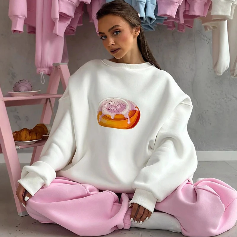 TARUXY Fashion Cake Printed Sweatshirt Women Loose Long-Sleeved Round-Neck Autumn Commuting Pullover Sweatshirt Female Clothing