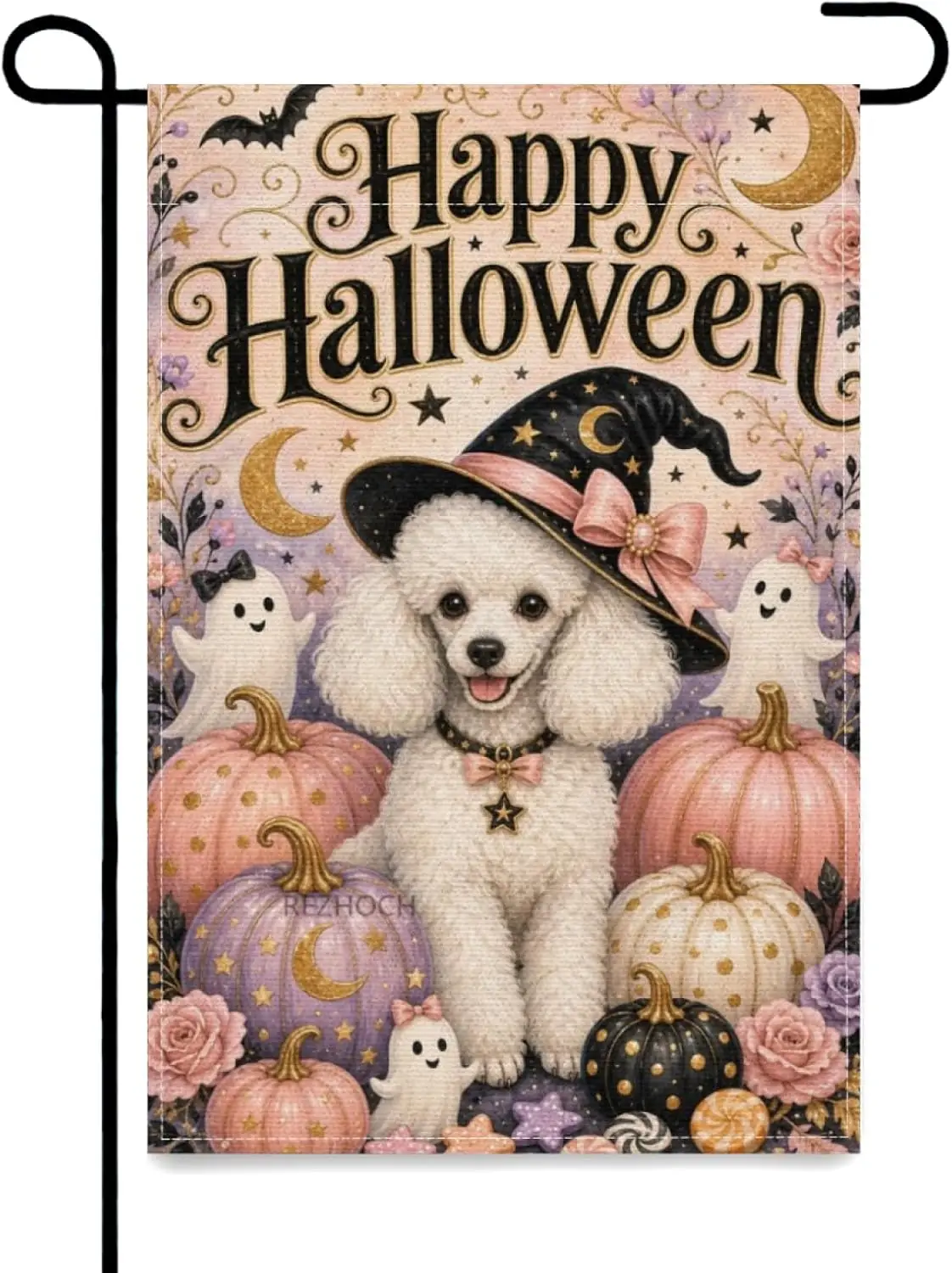 Bandera de jardín con motivos de Halloween: bruja, caniche, 12x18 pulgadas, caniche blanco con sombrero de bruja, calabazas rosas y moradas, fantasmas, caramelos, estrellas, media luna, Moo aaz.