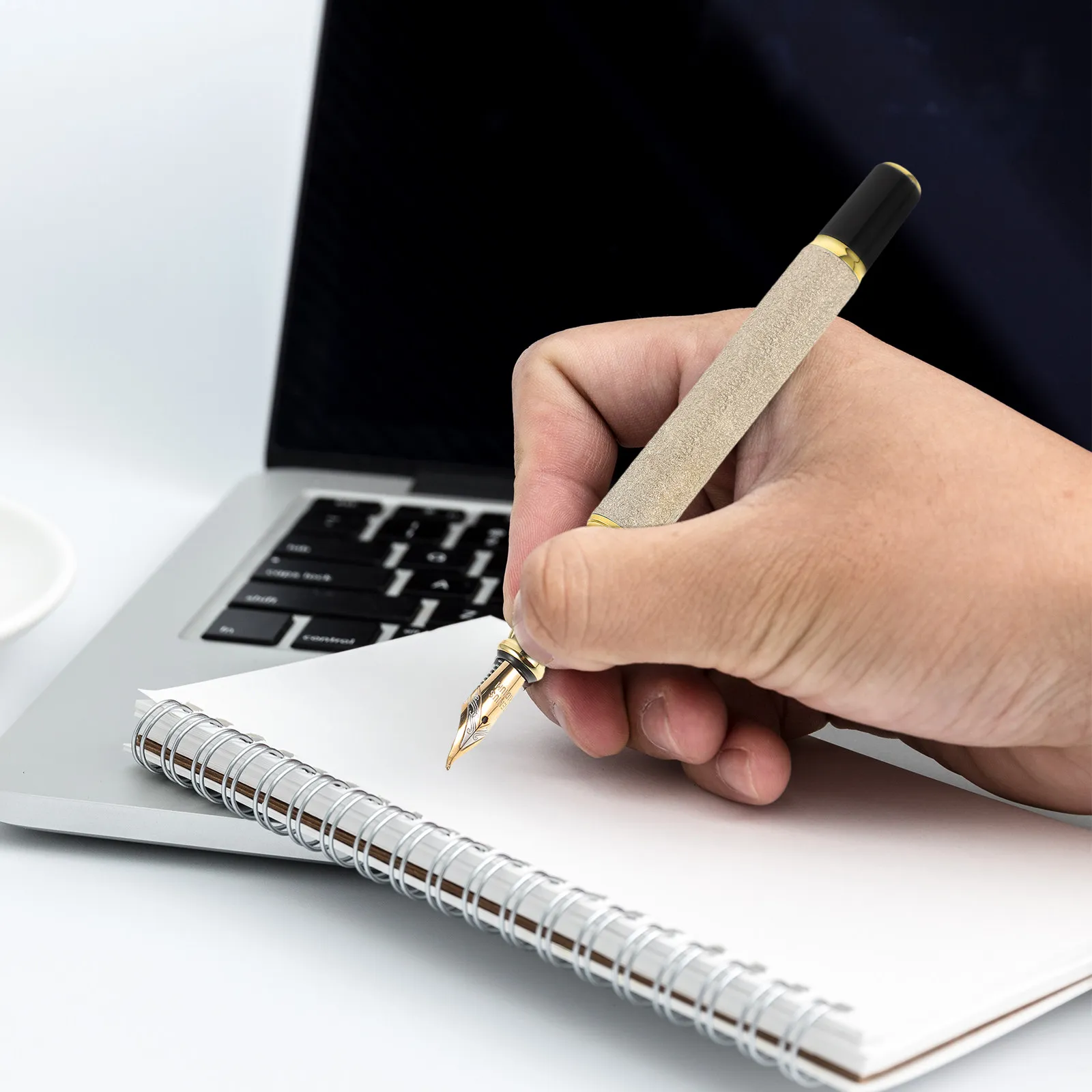 

Металлическая перьевая ручка с удобной ручкой для плавного письма, для каллиграфии, рисования, для студентов, в подарок для офиса