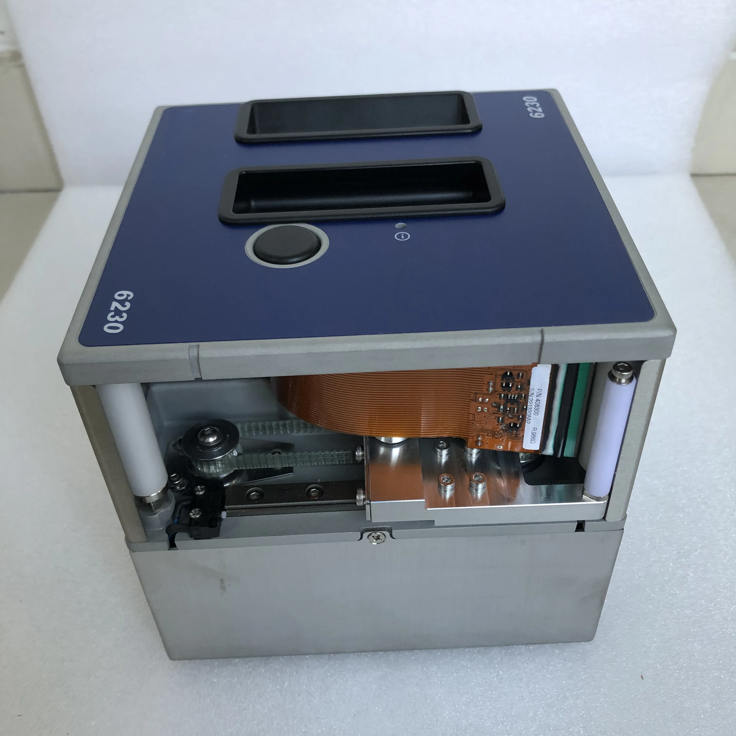 VJ6230 Flexible Packaging Thermal Transfer Printer 32mm Ribbon TTO Printers Pouch Bag Flexible Film Foils Labels Coding Machine