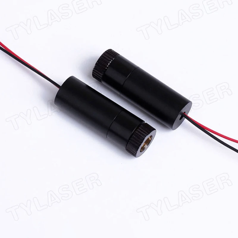 وحدة ليزر الخط الأخضر D12X45mm قابلة للتركيز 50nm 5mw 10mw 20mw 30mw مادة الألومنيوم الشخصي قابل للتعديل التركيز PMMA عدسة