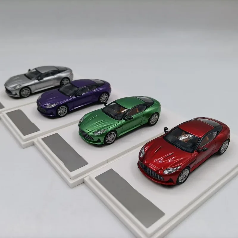 

Simulated Alloy Car Model New Finished Static Collection Ornament Brand New Simulated Car Model with Packaging