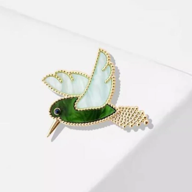 Fashion Animal Kingfisher Pin Brooches For Women Clothing Coat Jewelry Accessries Gifts