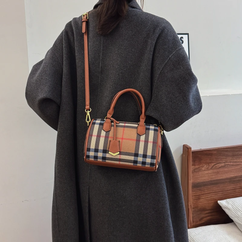 حقيبة كتف نسائية كلاسيكية حقيبة كروس جلدية فاخرة حقيبة يد كلاسيكية أنيقة