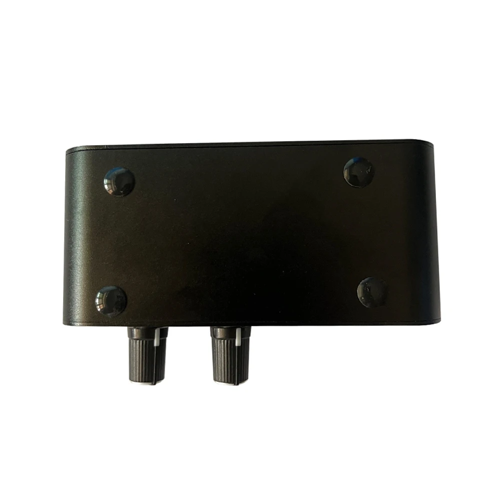 Microfono dinamico da 6,5 mm Amplificatore per microfono a condensatore da 3,5 mm Amplificatore per cuffie Preamplificatore audio Scheda di missaggio MA-2S-AB01