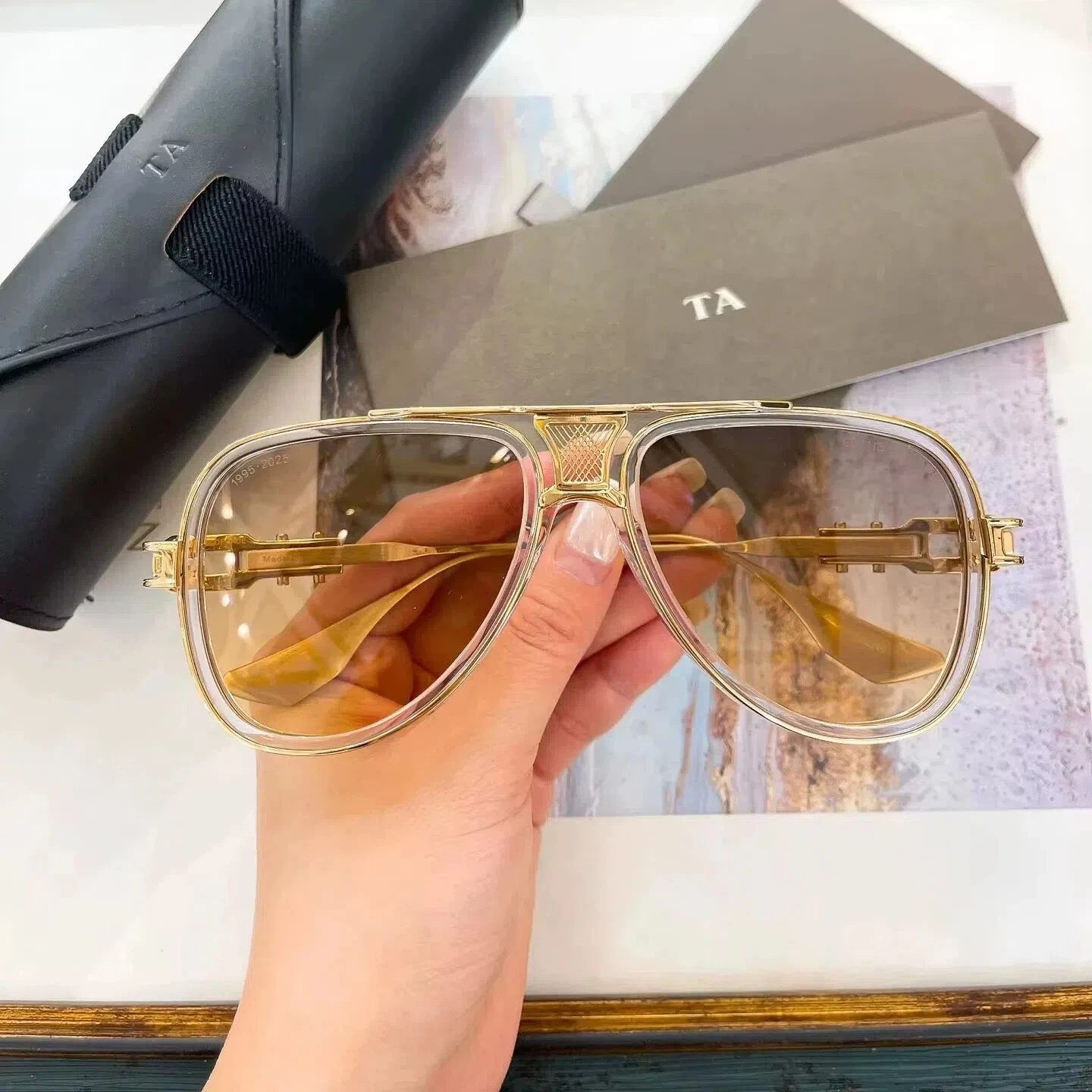 

Original Factory For DIYTA DT GRAND-DECADE DTS460-A With Brand Box Popular Luxury Design Alloy Frame Oval Men Women Sunglasses