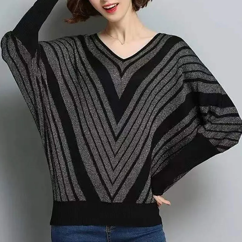 Casual Zigzag Striped Knitted Jumpers Spring Autumn Batwing Sleeve Female Clothing Fashion Bright Silk Vintage O-Neck Sweaters