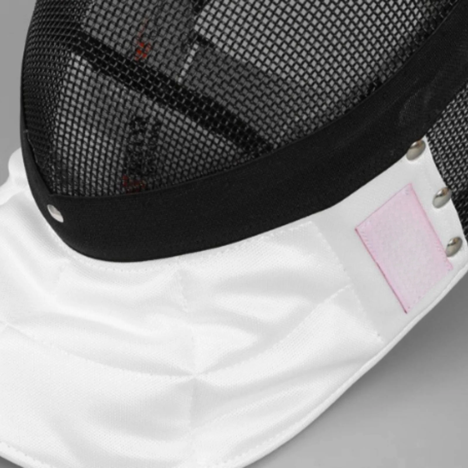 900N Fencing Epee Mask Removable Detachable Fencing Mask with Safeguarding Bib Headgear Wear-Resistant Ventilated for Fencers