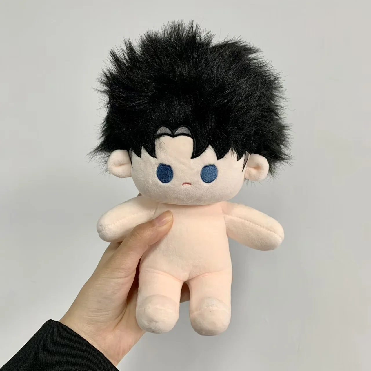 

Shingeki No Kyojin/Attack on Titan Levi Ackerman Cosplay Cartoon 20cm Cotton Doll Maumet Furry Naked Baby Costume Change Figures