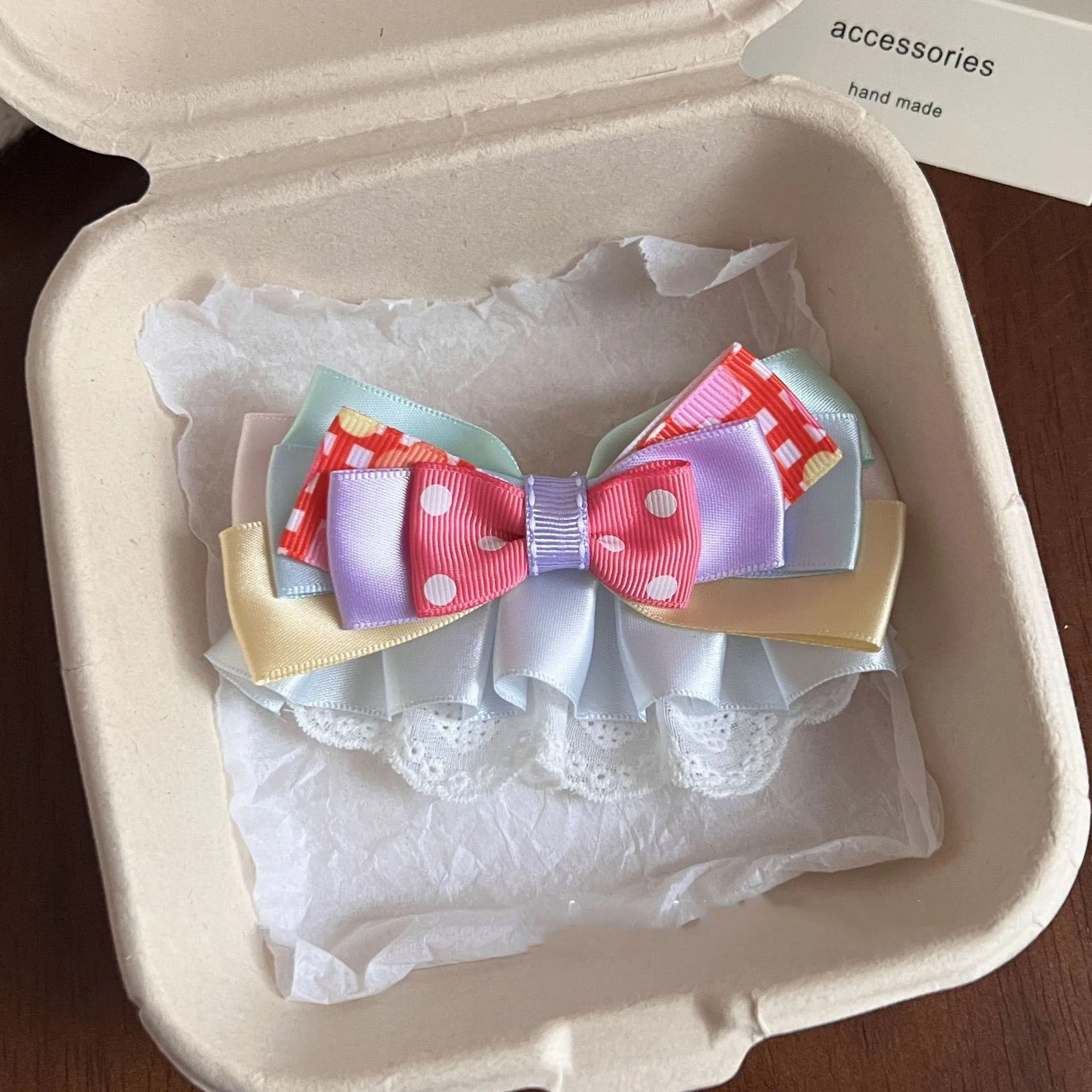 fermaglio-per-capelli-da-donna-grazioso-in-pizzo-stile-crema-fermaglio-alla-moda-per-frangia-accessorio-per-capelli-fermaglio-a-becco-d'anatra-fiocco-francese-colorato-e-dolce