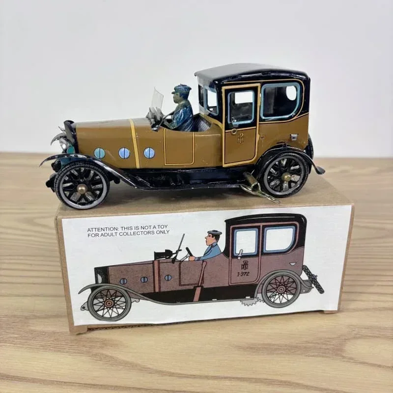 Clockwork Toy Vintage Tin Single Car Spring Toy Wind Up Toy Fun Classic Collection Children Birthday Christmas Gift