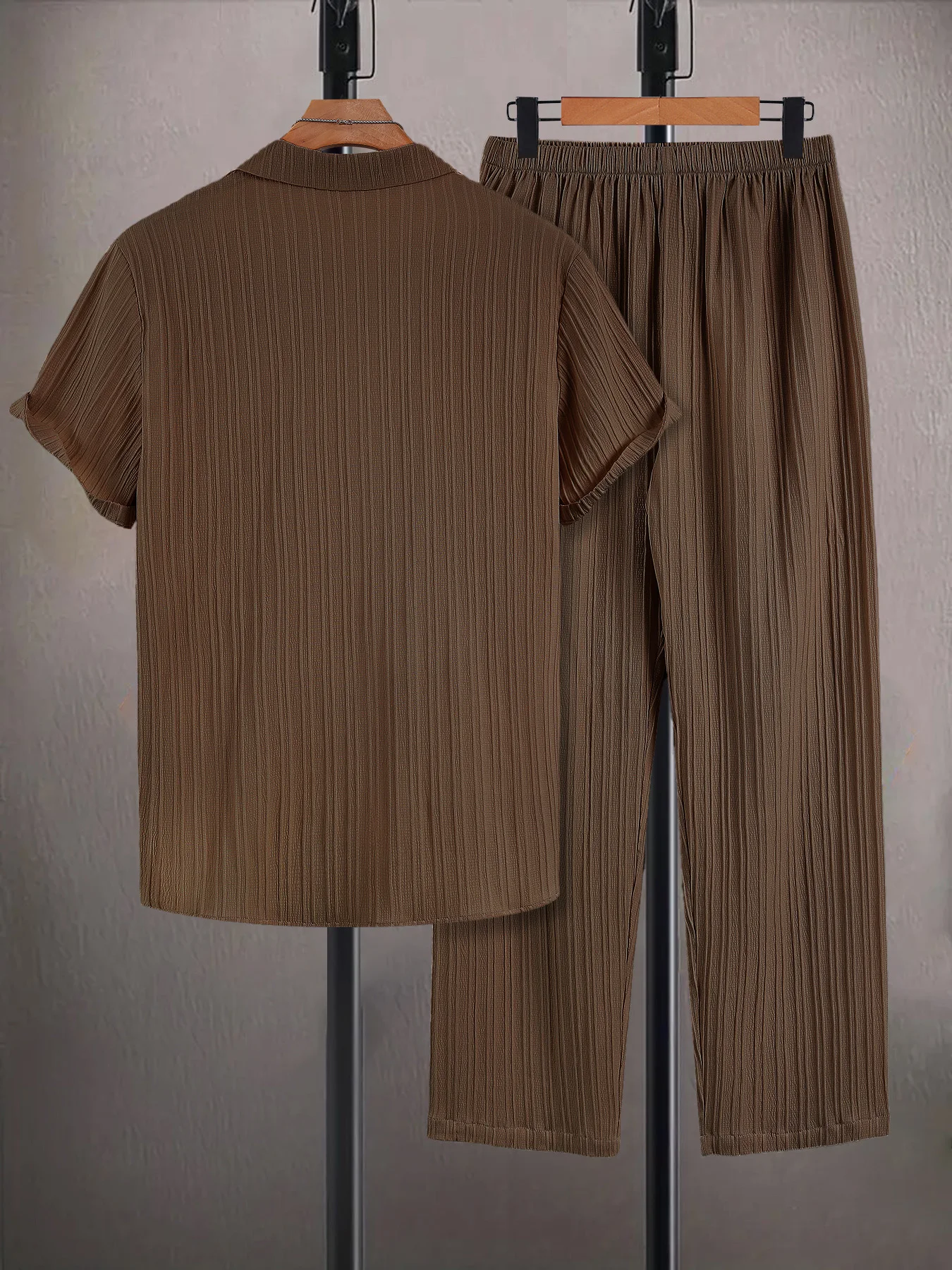 Men's Coffee Vertical Striped Textured Short Sleeve Shirt & Drawstring Pants Set Summer Casual Commuter 2 Piece Outfit