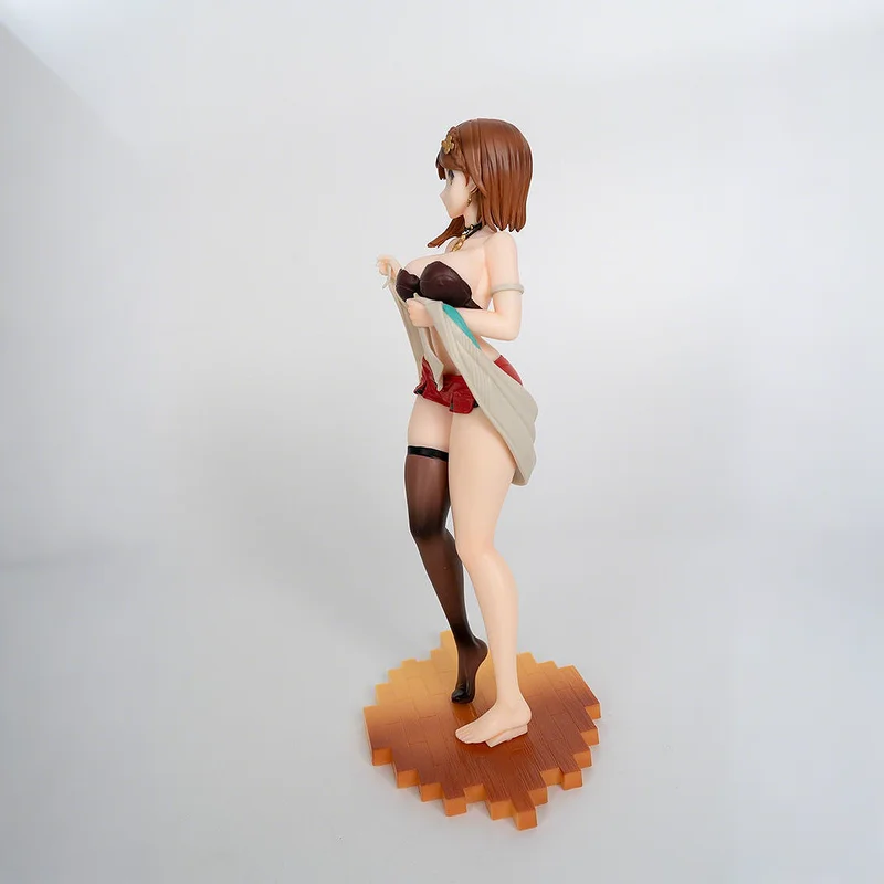 22cm Anime Atelier Ryza Figure Reisalin Stout Action Figures Swimwear Ryza Figurine Model Statue Dolls  Model Toy Gifts