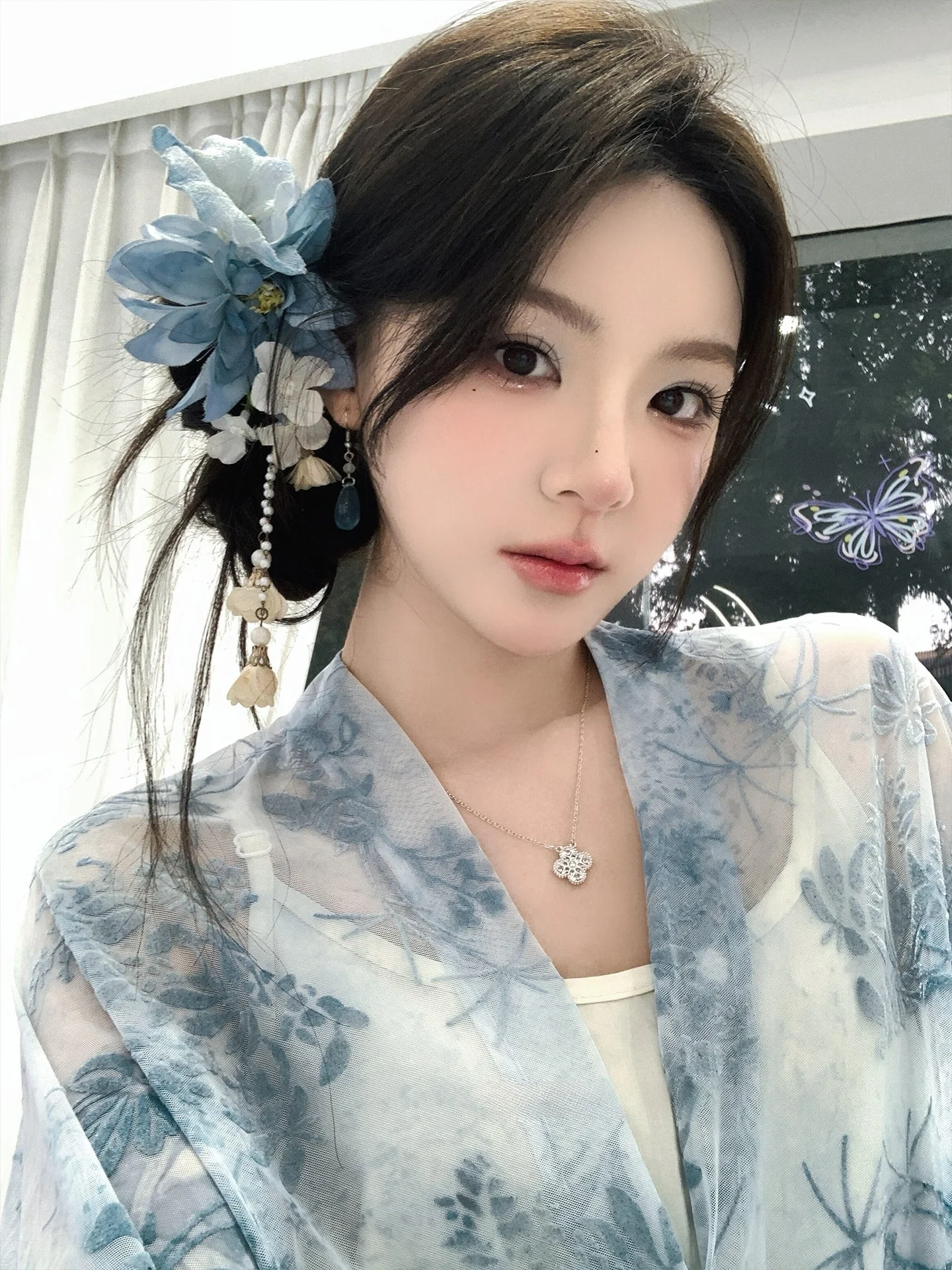 presilha-de-cabelo-elegante-com-flor-azul-e-borla-para-mulheres-novo-estilo-chines-presilha-lateral-para-festas-casamentos