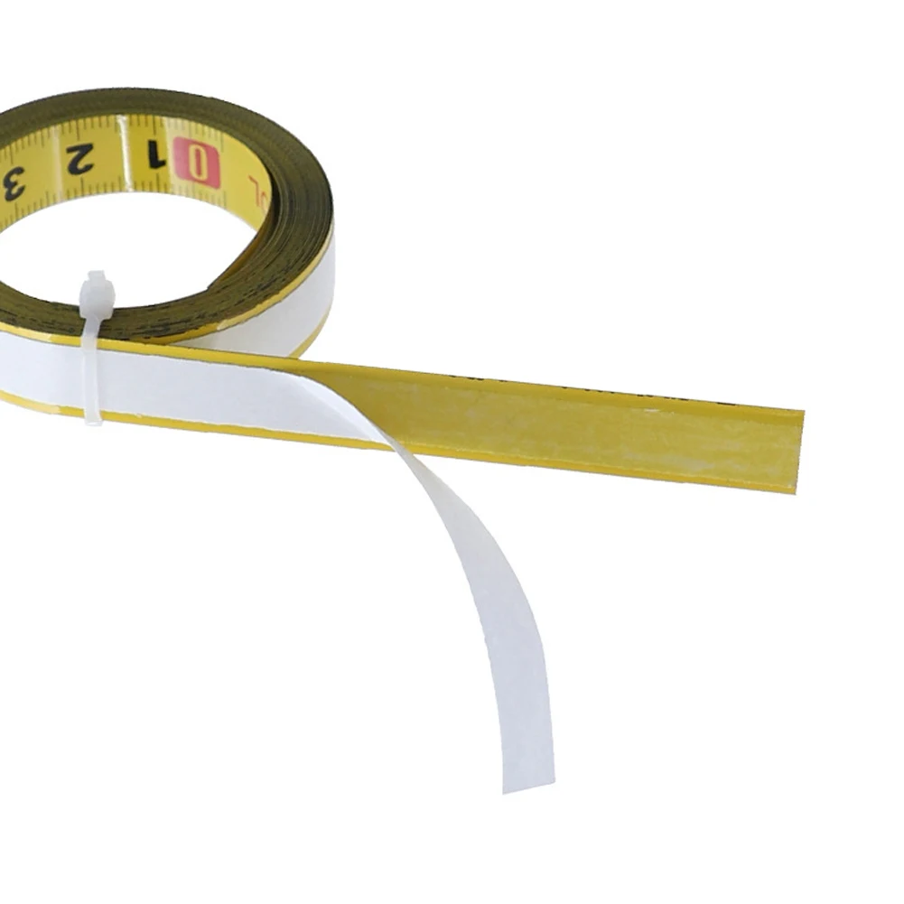 Удобная метрическая линейка для пользователя предлагает широкий спектр вариантов измерения. Подходит для любого изготовления.