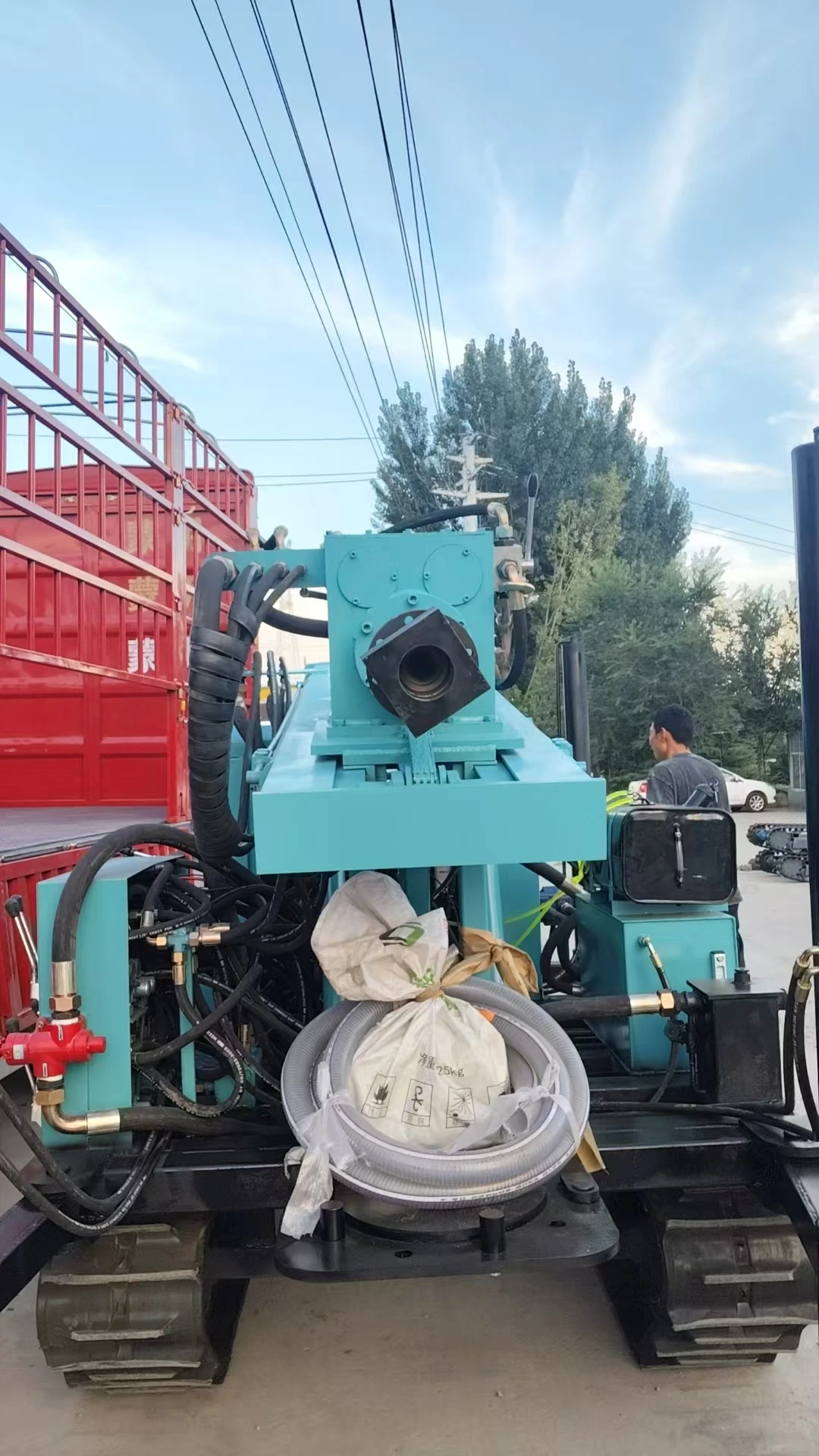 カスタマイズ可能なベストセラー掘削装置、水井戸掘削設備、300m携帯型掘削装置（水井戸建設用）