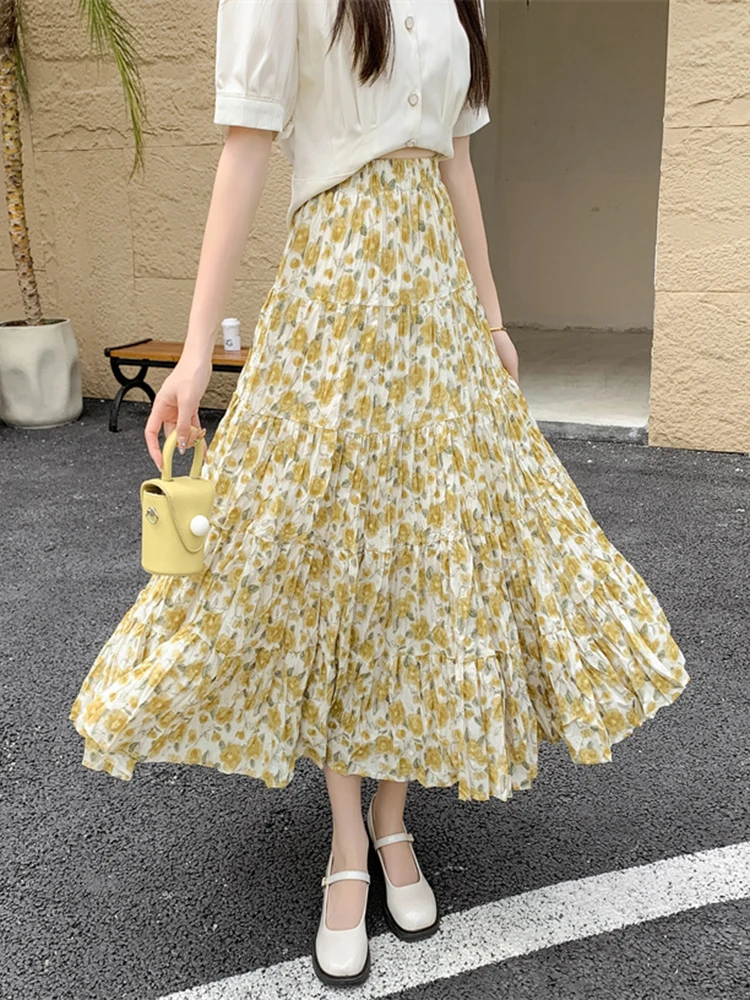 Real Shooting of 2025 Spring Summer New Style Sweet Printed Western-style Floral Pleated A-line Skirt Retro Big Swing Skirt A276