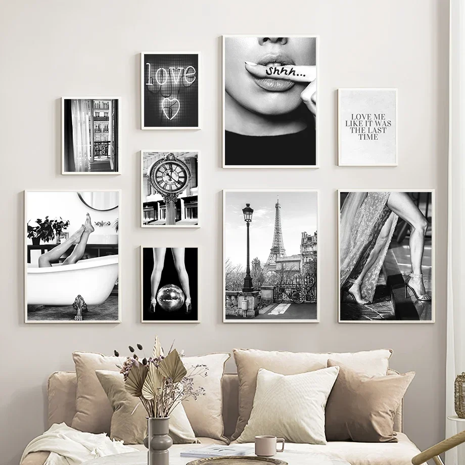 1PCS frameless Paris City Towel Love Kiss Girl Black White Living Room Decoration Posters And Prints Wall Art Canvas Painting  W