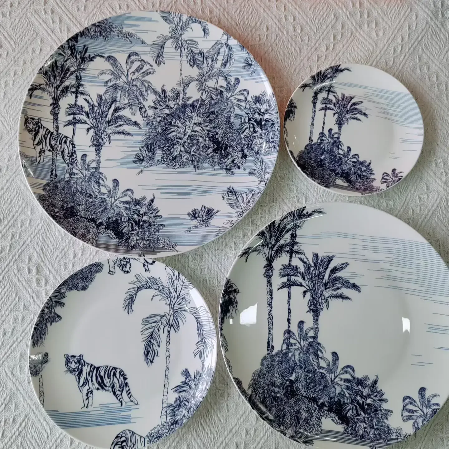 Nordic Plant Bone China Dinning Plates Set Porcelain Dinner Plate Dim Sum Fruit Steak Plate Microware Safe