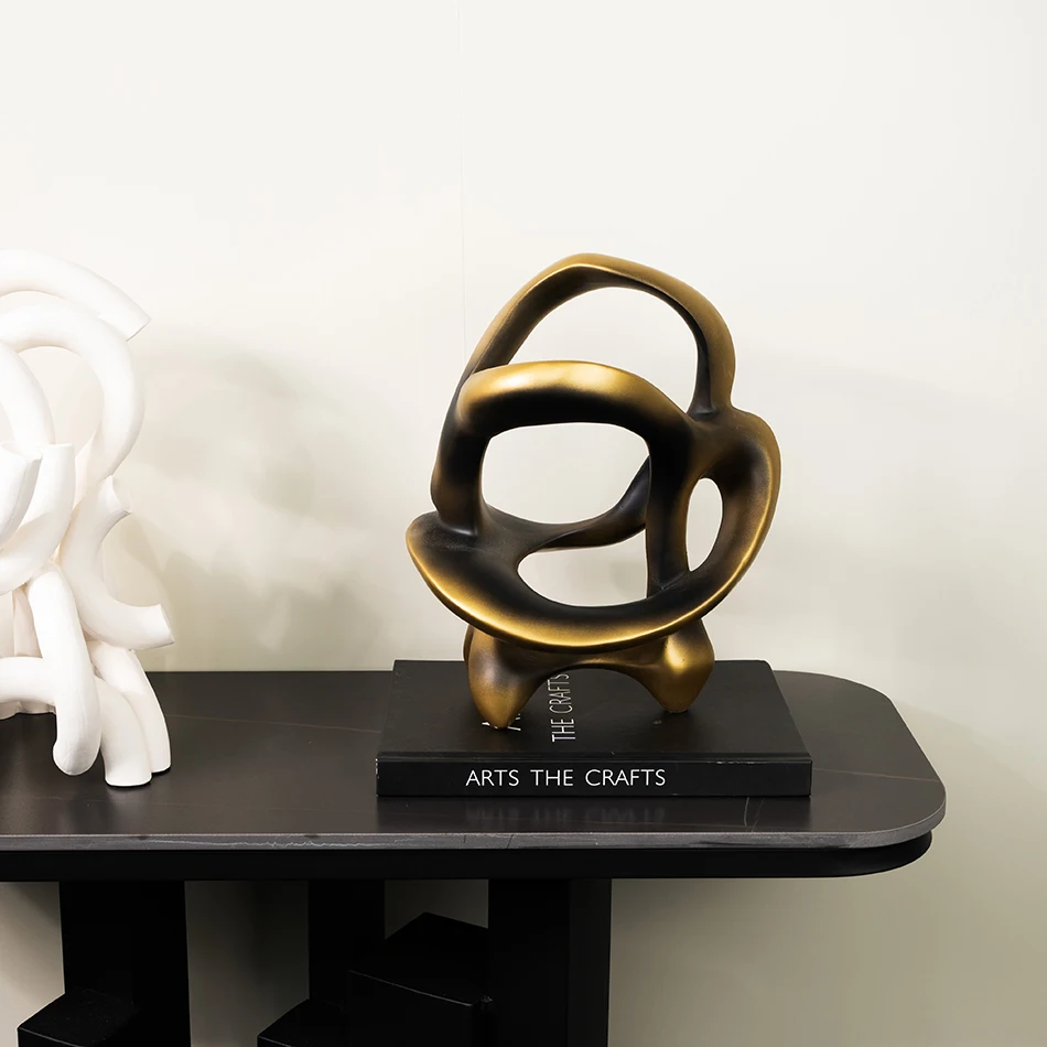 Modern Simplicity Home Decor Creative Design Resin Crafts Sculpture Interior Table Living Room Decoration Items Resin Ornaments