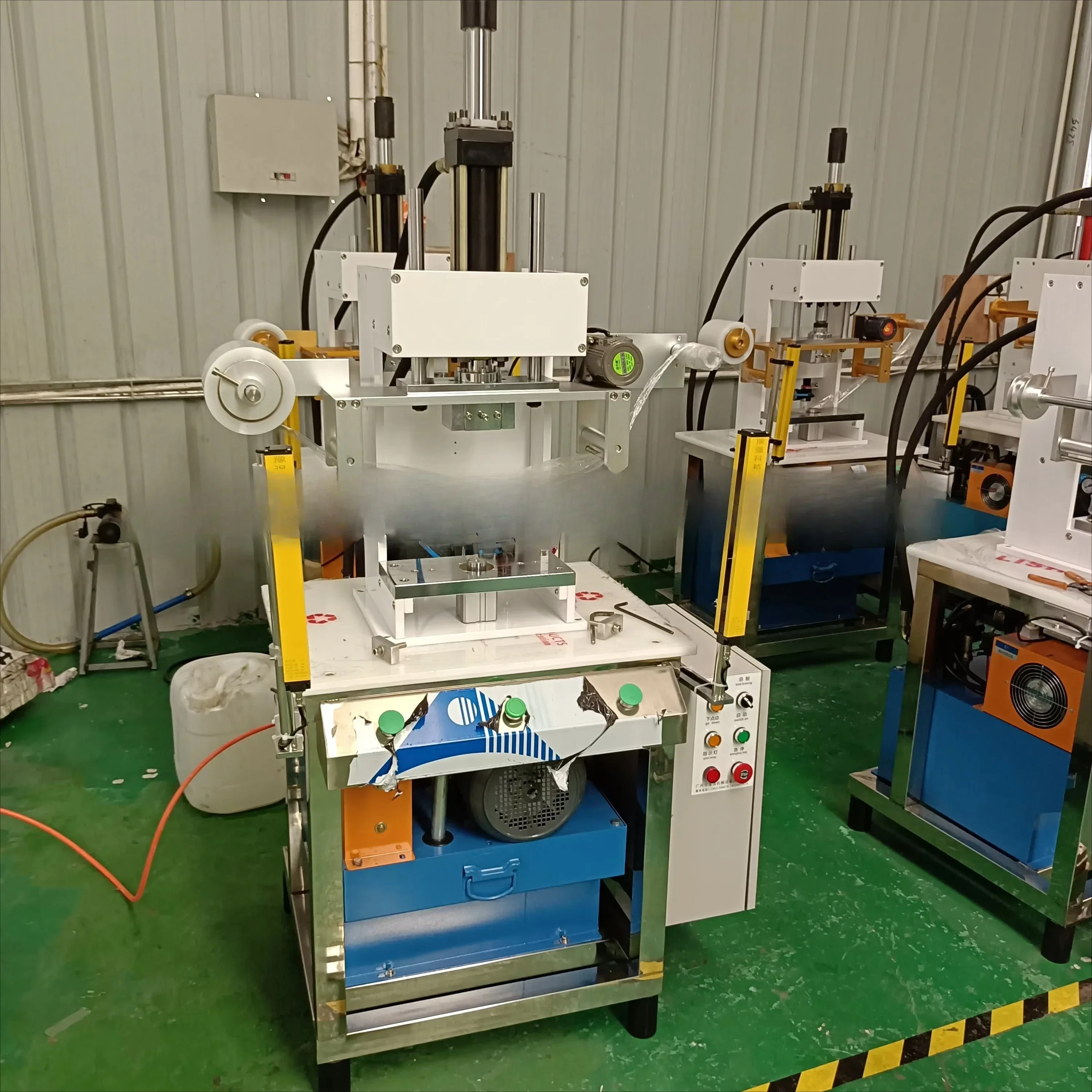 Soap Maker Automatic Hotel Bar Soap Sign Press Semi-Laundry Soap Molding and Bronzing Machine