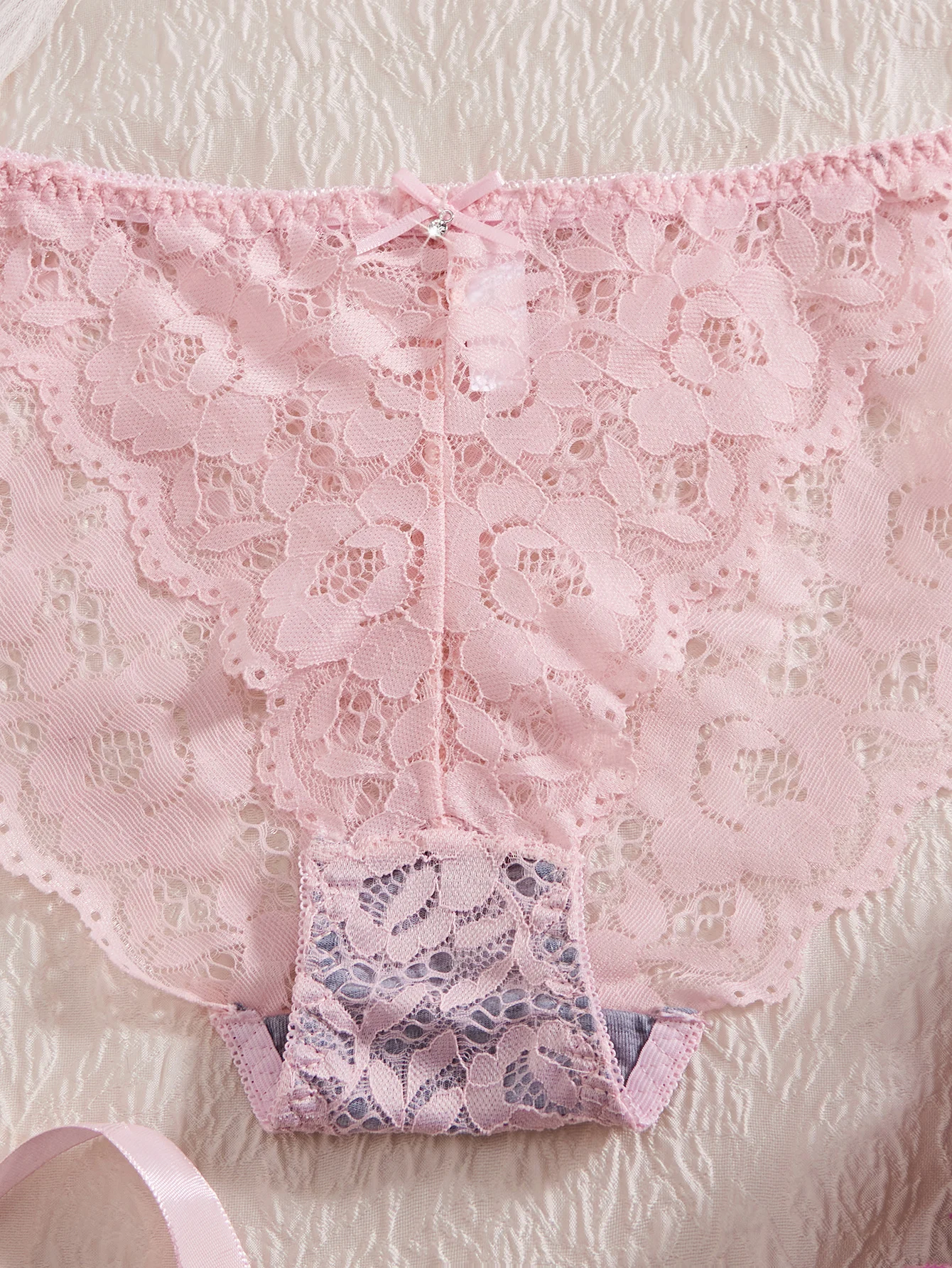Sexy Dessous-Set für Damen, Spitze, Patchwork, einfarbig, mit Schleife, Strasssteinen verziert, Push-up-Effekt, doppelte Träger, ungefüttert, bequeme Unterwäsche, Spitze, halbtransparent, atmungsaktive Unterhose. – Detail 4