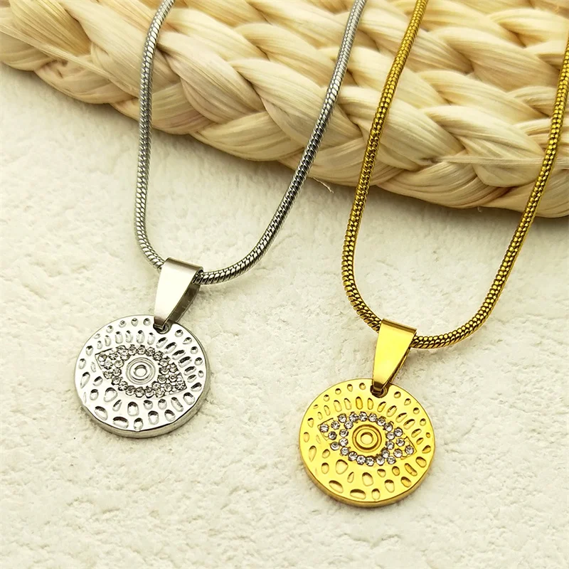 

Creative Evil Eye Pendant Necklace For Women Men Stainless Steel Rhinestone Gold Silver Color Lucky Amulet Chain Jewelry
