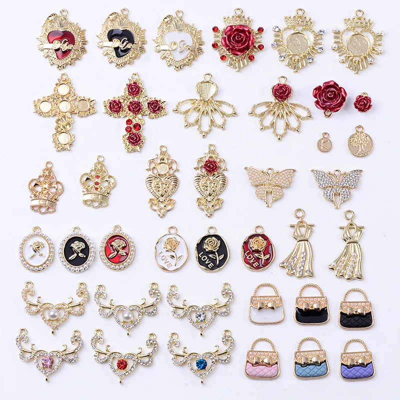 

Spot wholesale retro peach heart rose full diamond butterfly pendant big red rose series alloy DIY accessories