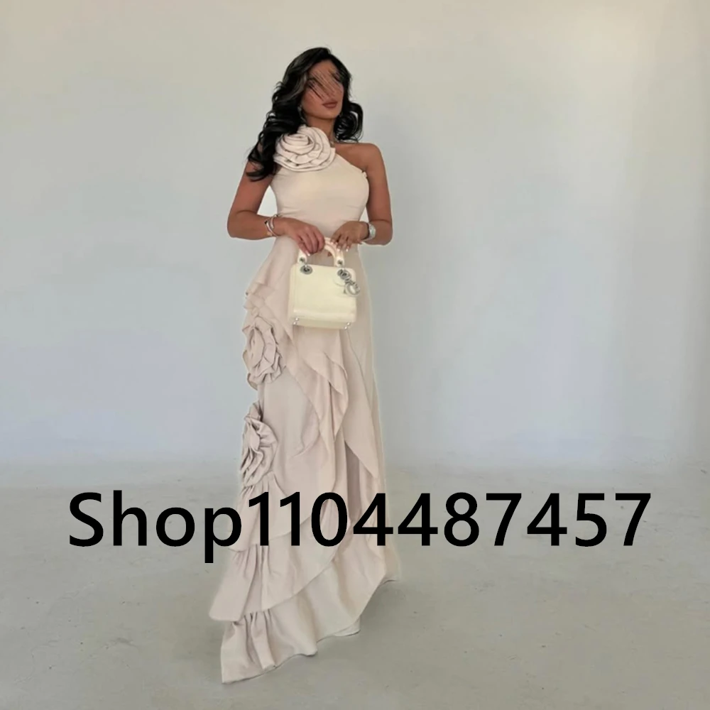 Op maat gemaakte beige one-shoulder ruches jersey avondjurk bloemapplicaties plooi mouwloos vloerlengte feestjurk