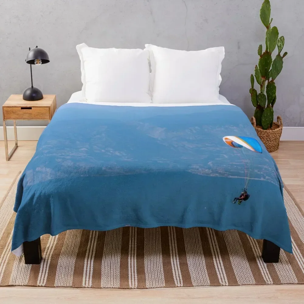 

paragliding on a foggy morning Throw Blanket Lightweight Warm Blanket for Travel Camping