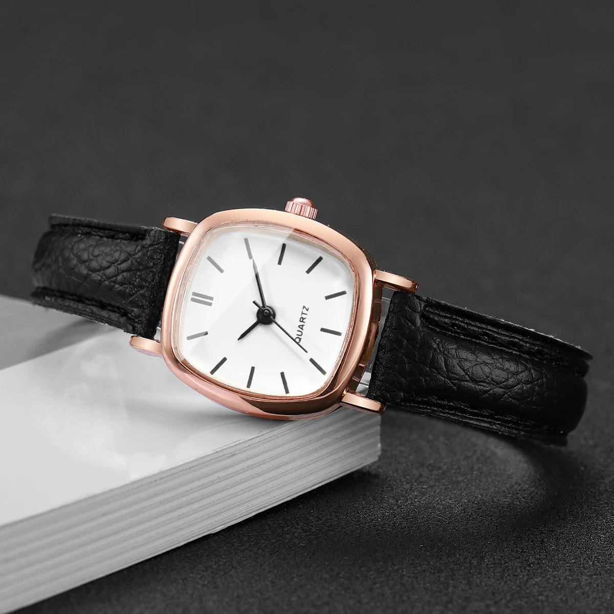 Fashion Minimalism Women Watches Small Square Dial Leather 