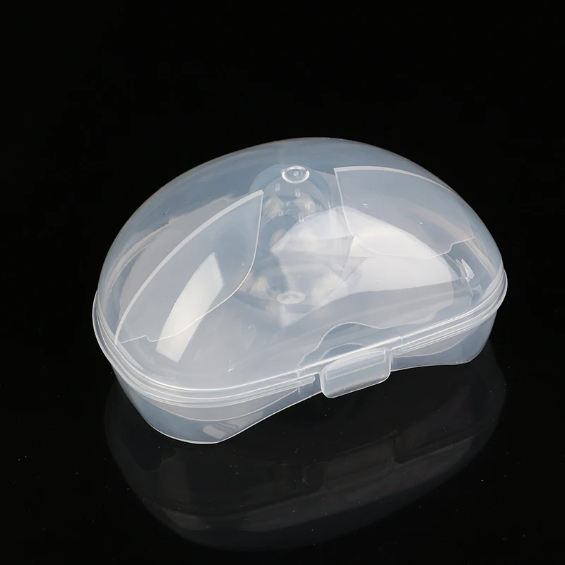 2Pcs Silicone Breastfeeding Nipple Protectors Feeding Mother Nipple Shields Protection Cover Milk Cover With Clear Carrying Case