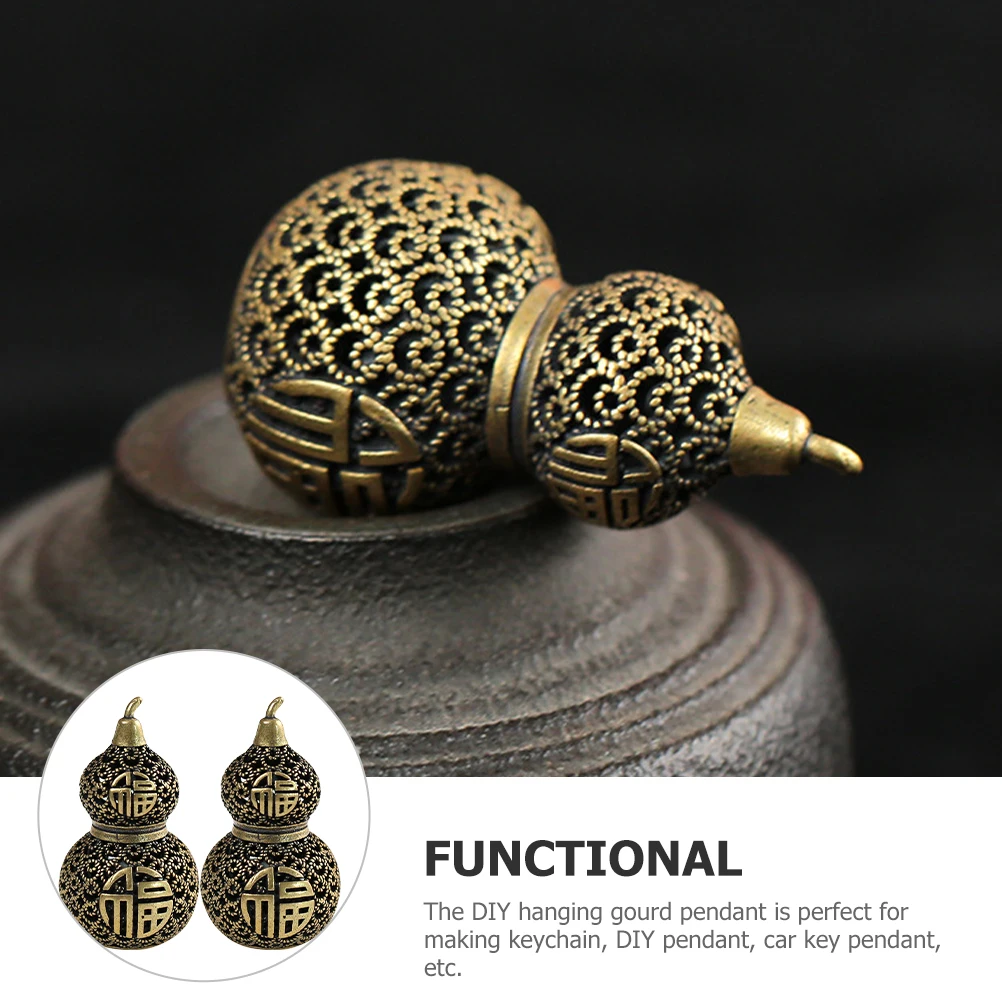 

2 Pcs Retro Keychain Pendant Decorative Gourd Hanging Brass Charm Jewelry Charms Solid Ornaments Making Office Vintage Home