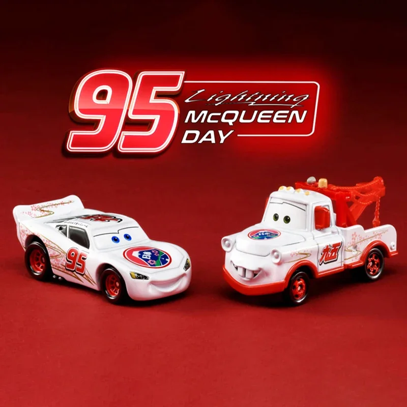 Tomica disney pixar carros relâmpago mcqueen racer mater 1:55 diecast liga de metal carros modelo brinquedos para presentes de aniversário das crianças