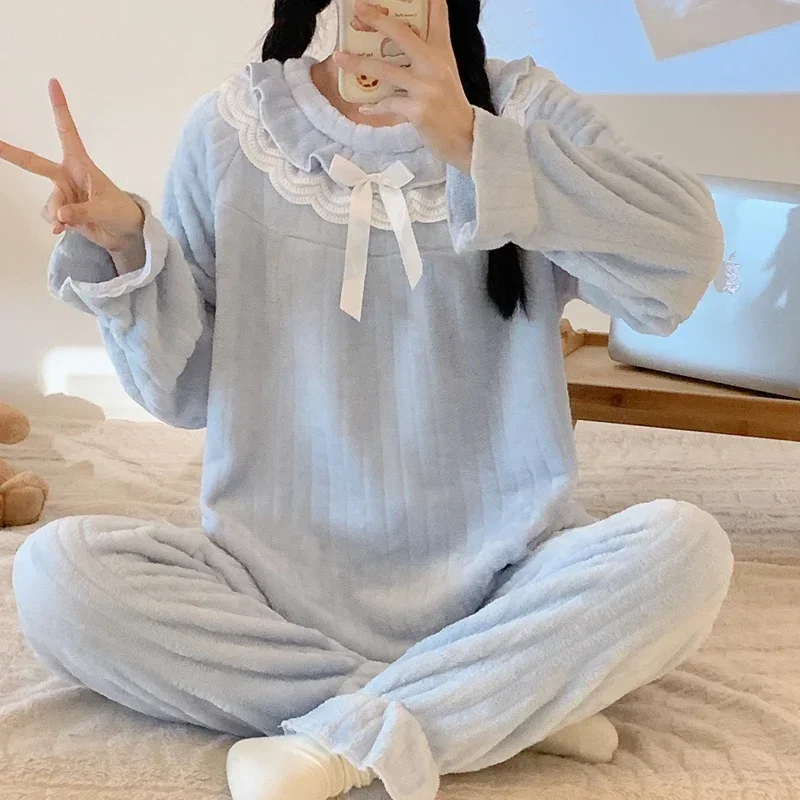 أطقم بيجامات شتوية حلوة من الدانتيل لعام 2025 بأكمام طويلة سميكة ودافئة من الفلانيل للنساء ملابس نوم كورية لطيفة ملابس منزلية ملابس منزلية #4