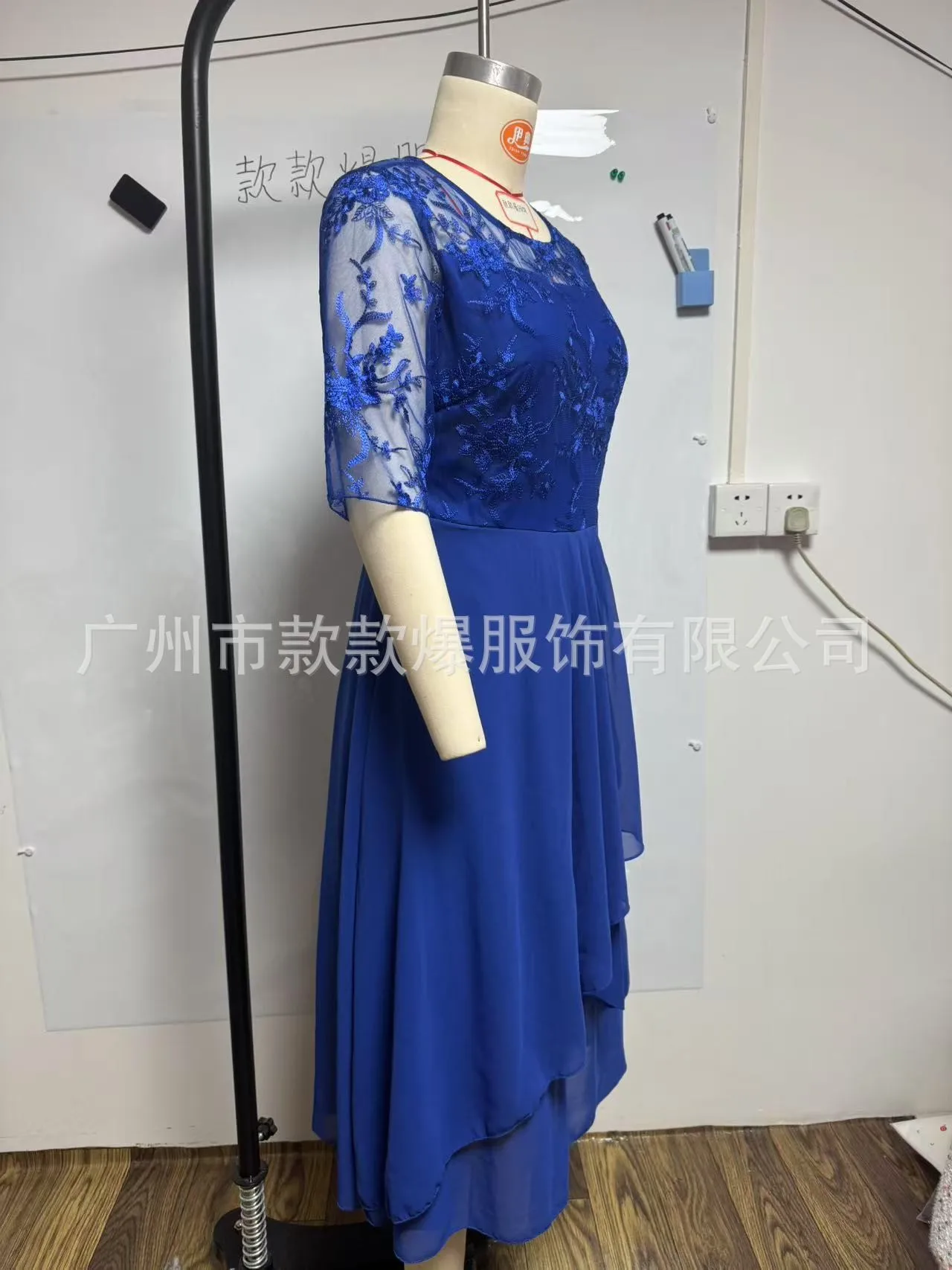 Womens Dresses Romantic Simple Dress With Chiffon Patchwork Lace Hollow Out Long Dress Bridesmaid Evening Dress Women's Wear