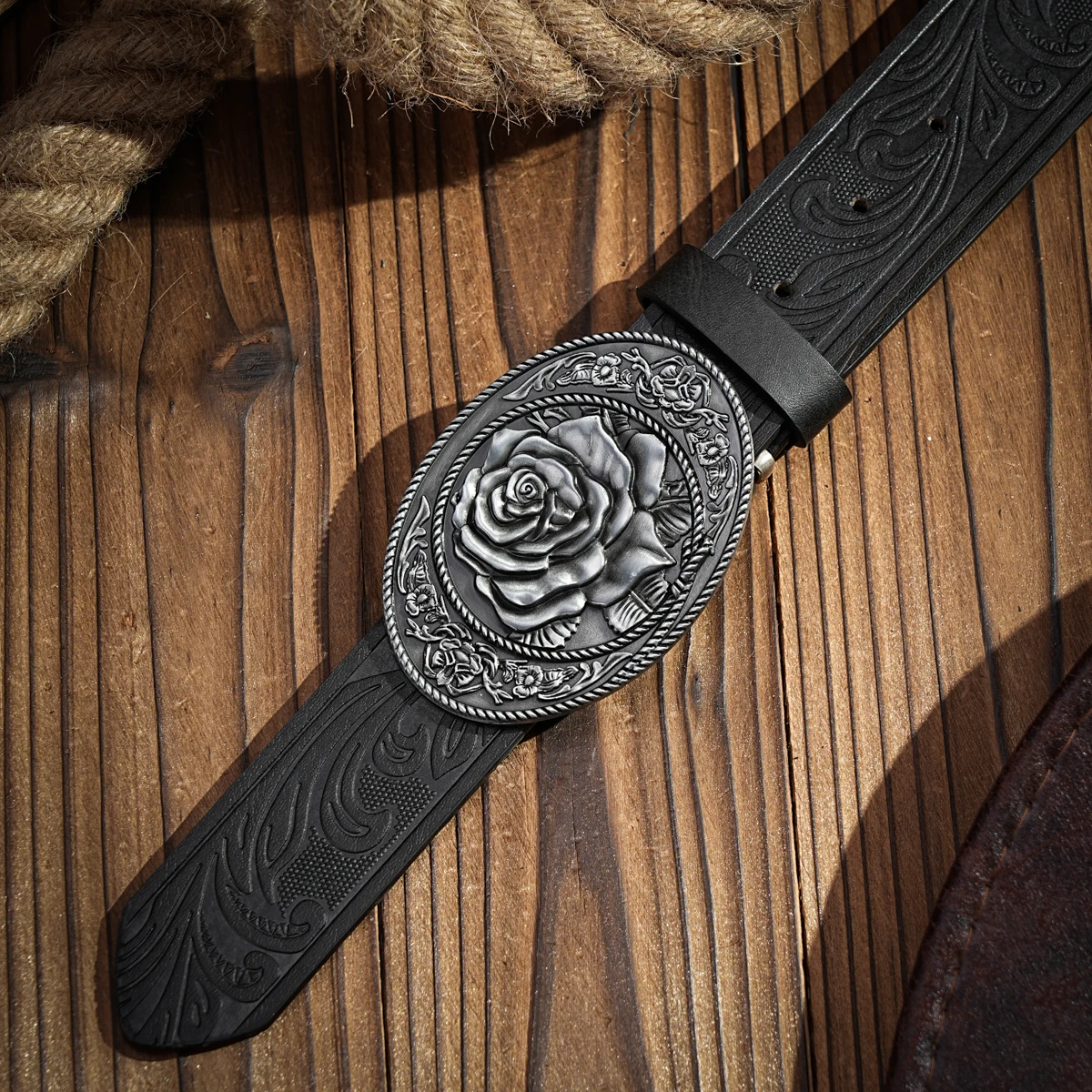 Ein lässiger, individueller und Retro-Gürtel, Kleidungsaccessoire im Western-Stil, Metallschnalle, PU-Gürtel, geeignet für Männer und Frauen. – Detail 10