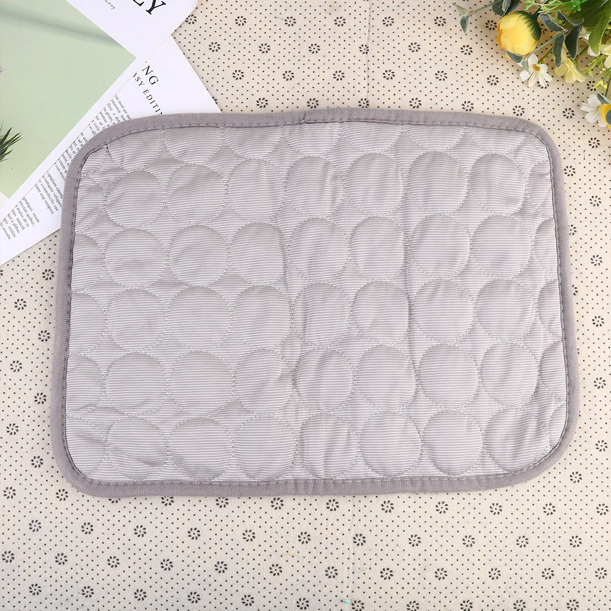 

Pet Summer Mat Durable Lightweight Safe Cool Ice Mat for Dog Cat Grey 40x30 Temperature Adjusting Protects Floor
