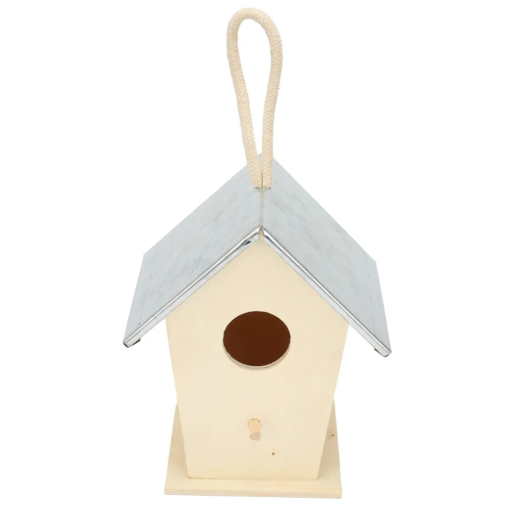 Galvanized Iron Top Wooden Bird House Built-in Perch Peg Sloped Roof Design Hanging Birdhouse Hanging Rope Wood Panel Frame