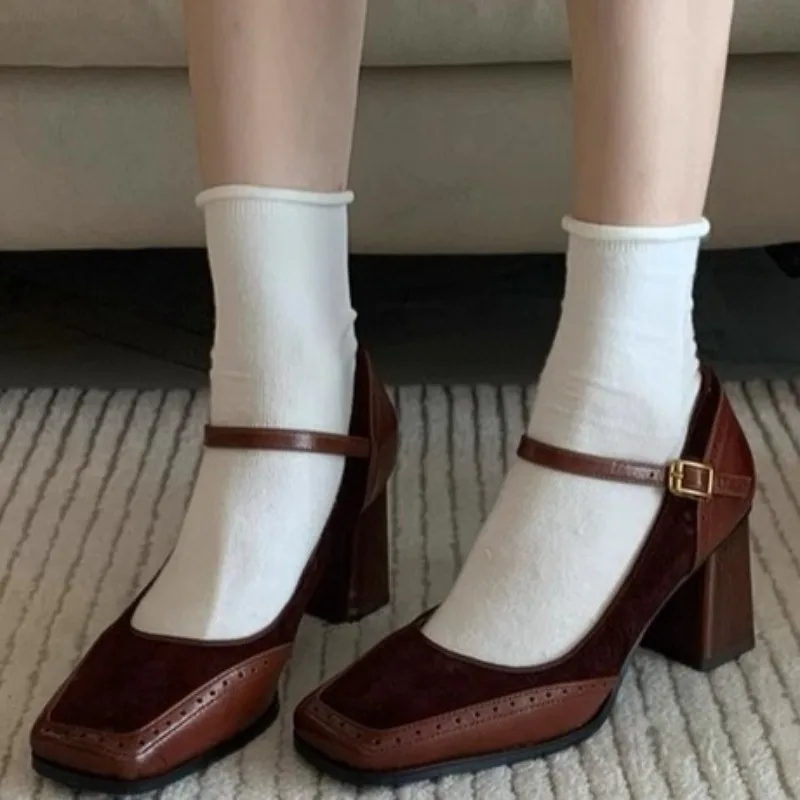 

Совершенно новые женские повседневные замшевые туфли одного цвета, брендовые дизайнерские весенние женские туфли высокого качества с юбкой на высоком каблуке