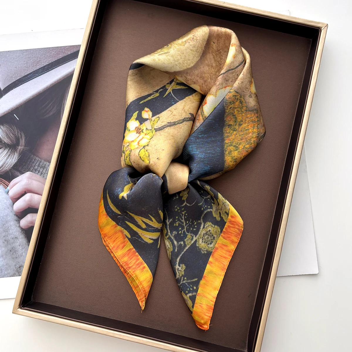 

Стильные платки-банданы из искусственного шелка, квадратные платки для женщин, роскошные хиджабы, шейные платки с принтом, элегантные повязки для волос, шали-накидки